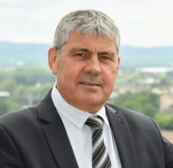 Portrait de Philippe Bousquier, Maire de Prayssas